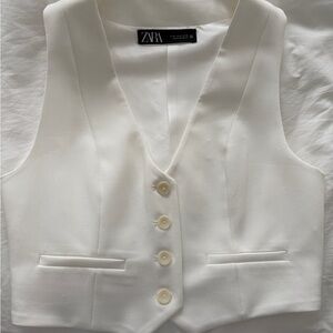 Zara Ivory Buttoned Vest